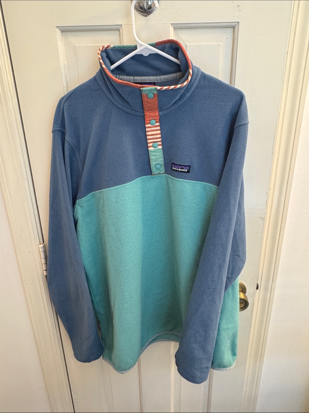 Patagonia Men’s Two-Tone Blue And Teal Snap Pullover